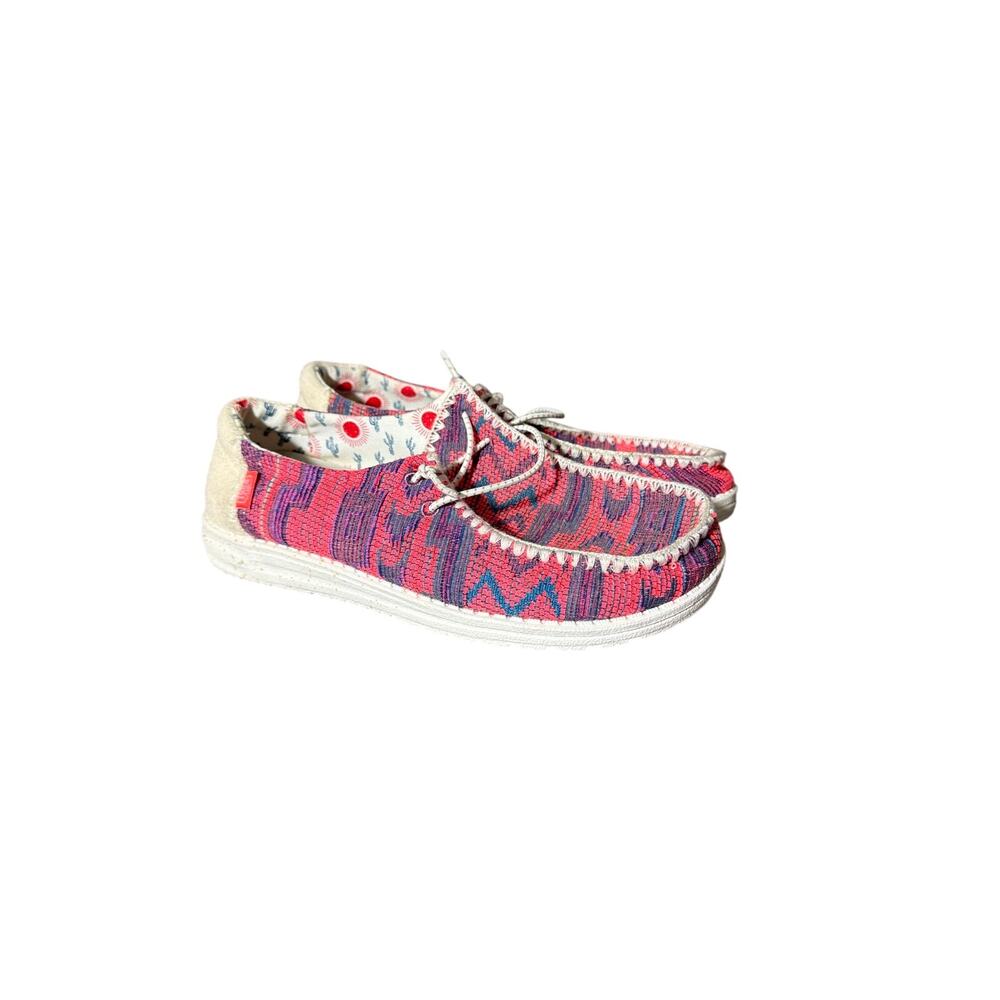 HEYDUDE Wendy Crochet Fairhope Multi sneaker Lightweight Easy Slip On Size 8 NEW